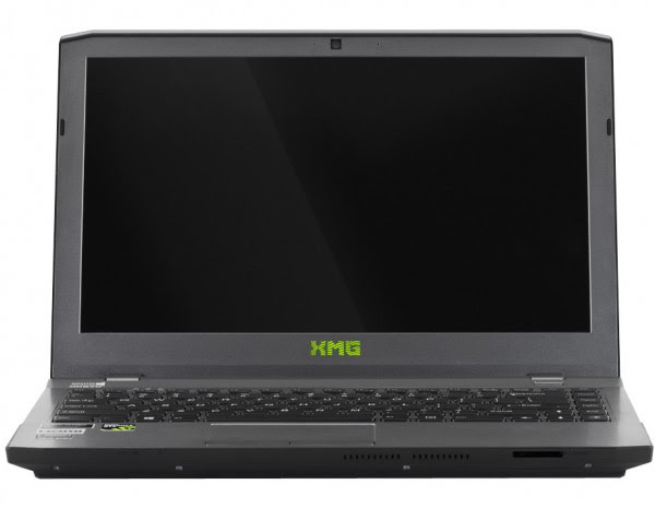 Schenker XMG P303 (1)