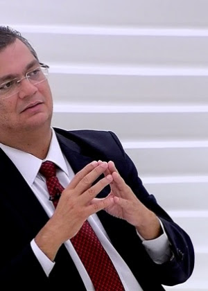 O governador do Maranhão, Flávio Dino (PC do B), em entrevista no programa Roda Viva, da TV Cultura