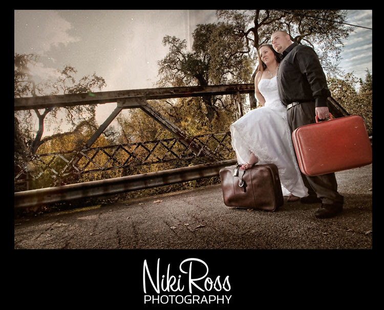 bride&groom-bridge-vaca2