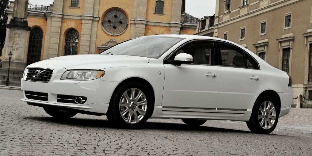 10 Best Used Luxury Cars Under $30 000 - Best Luxury Cars Under 30K