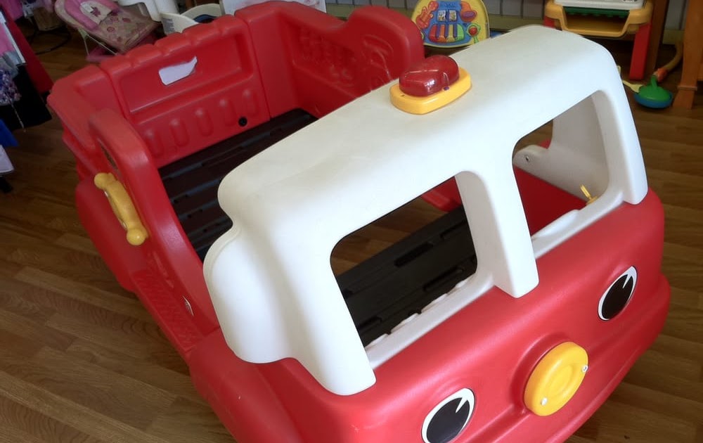 Filing Step 2 fire truck toddler bed