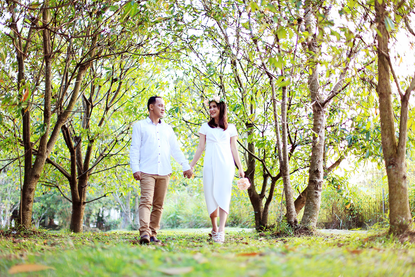 Foto Prewedding Baju Kemeja Putih - Kumpulan Model Kemeja