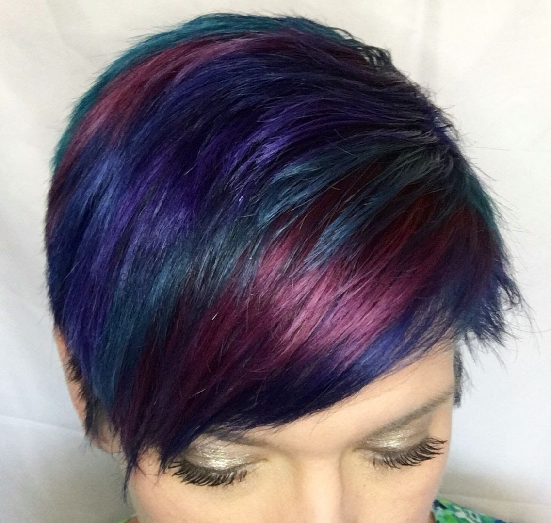 Dark Red Purple Hair Hairstyle 2018 Girl Short