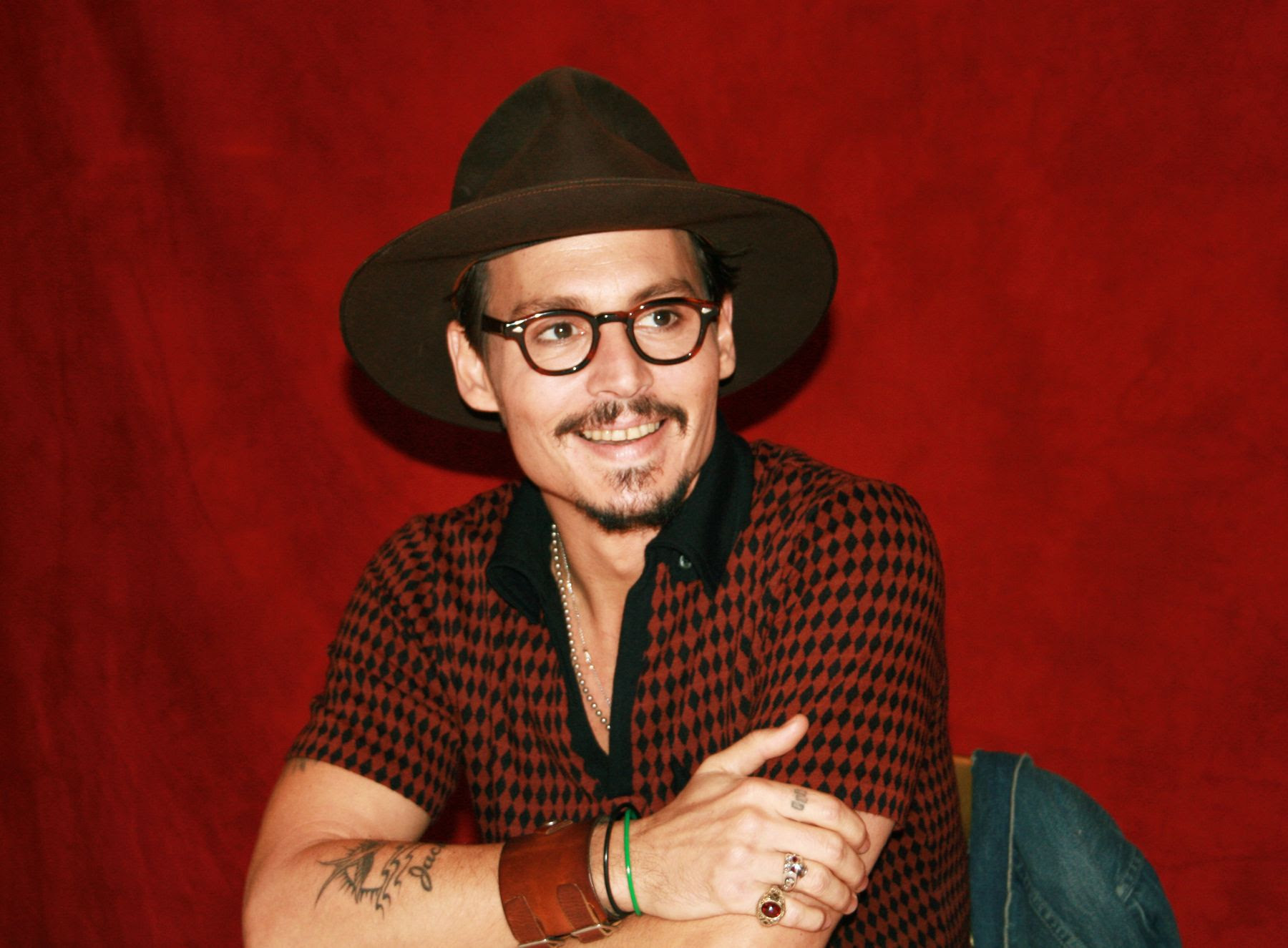 Dandy Bohemian: The Style Icon: Johnny Depp