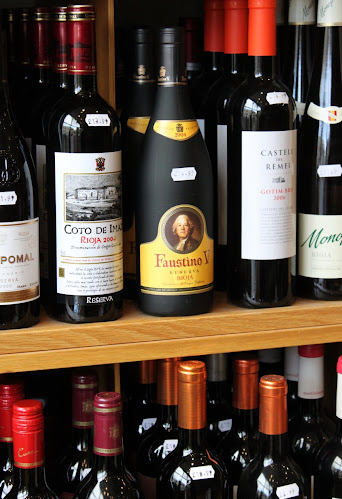 Reviews of Eagle's Wines in London - Liquor store