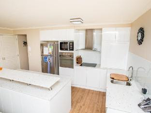 Sanctuary Beach Resort Gold Coast