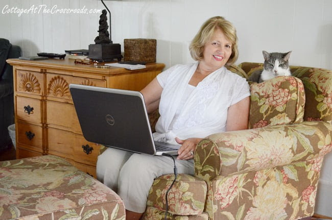 Jane from Cottage at the Crossroads
