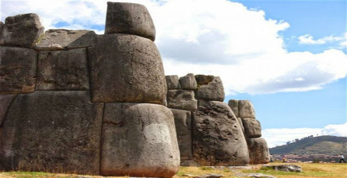 Sacsayhuaman-2