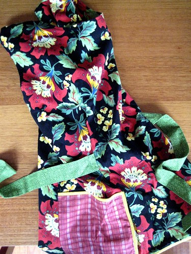 Summer Sassy Apron swap
