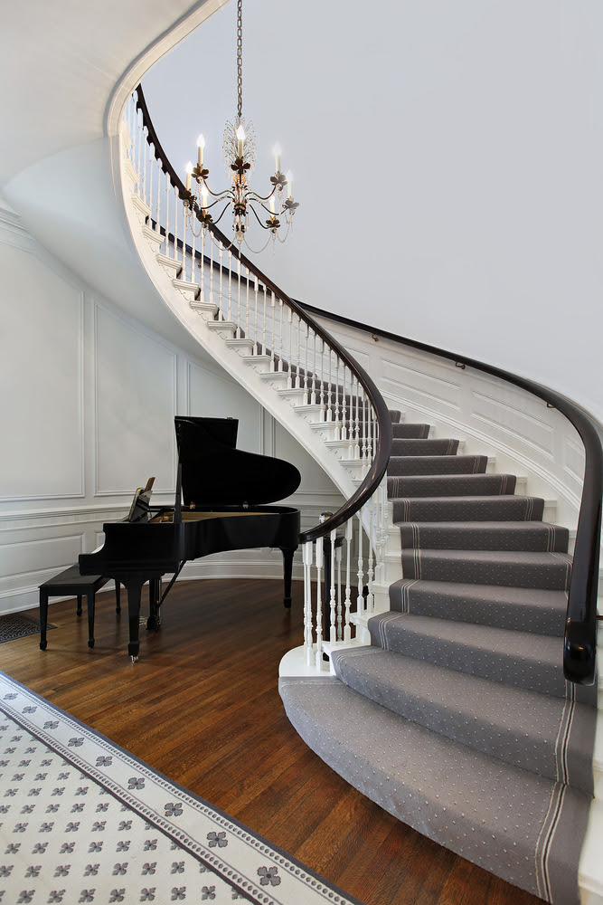 wavy entry way with chandelier - Interior Design Ideas