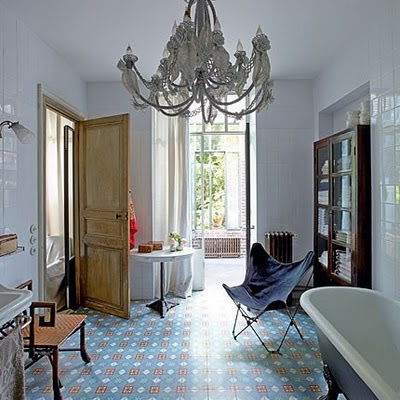 13. Roseland Green Blog - HUGE Chandelier in Bath