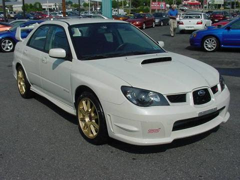 Top Model Bikini Pose 2007 Subaru Wrx Sti