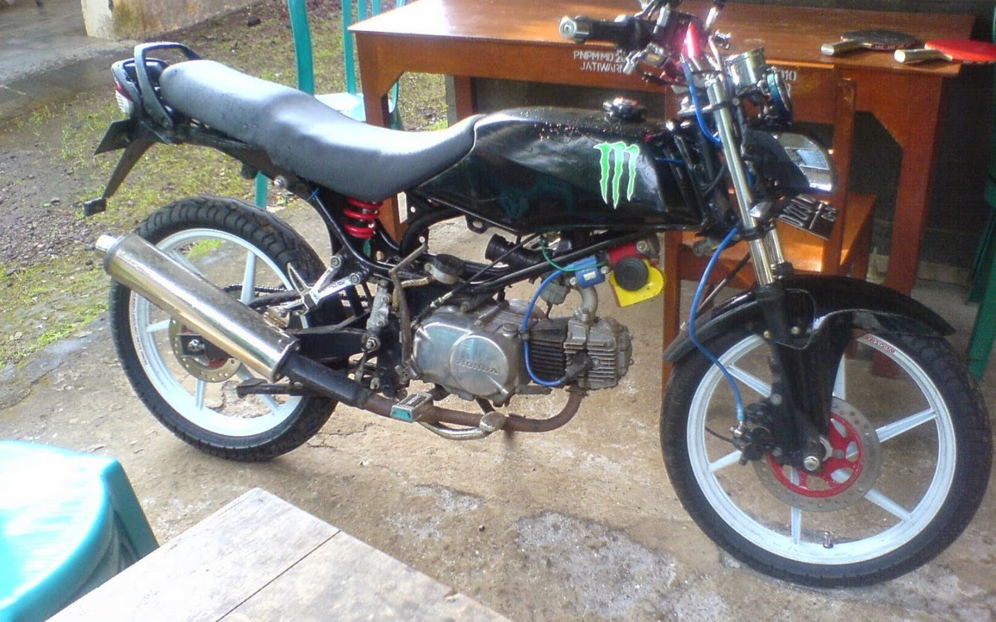 Kumpulan Modifikasi Motor Legenda Antik Terbaru Dan Terlengkap Kumpulan Modifikasi Motor Legenda Antik Terbaru Dan Terlengkap