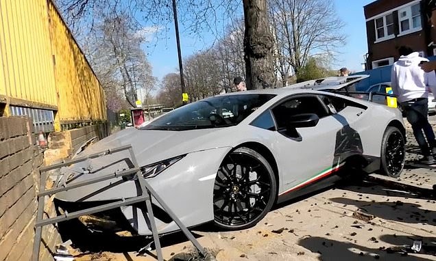 Jake Paul Ferrari : Pictures Of Jake Paul S Lamborghini : Limited