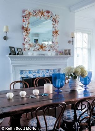 Dinner parties: Katie Couric enjoys inviting friends to come for meals at the Hamptons house