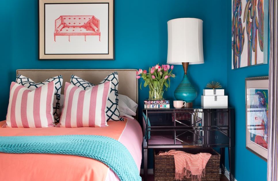 Simple Teal And Coral Bedroom Ideas for Small Space