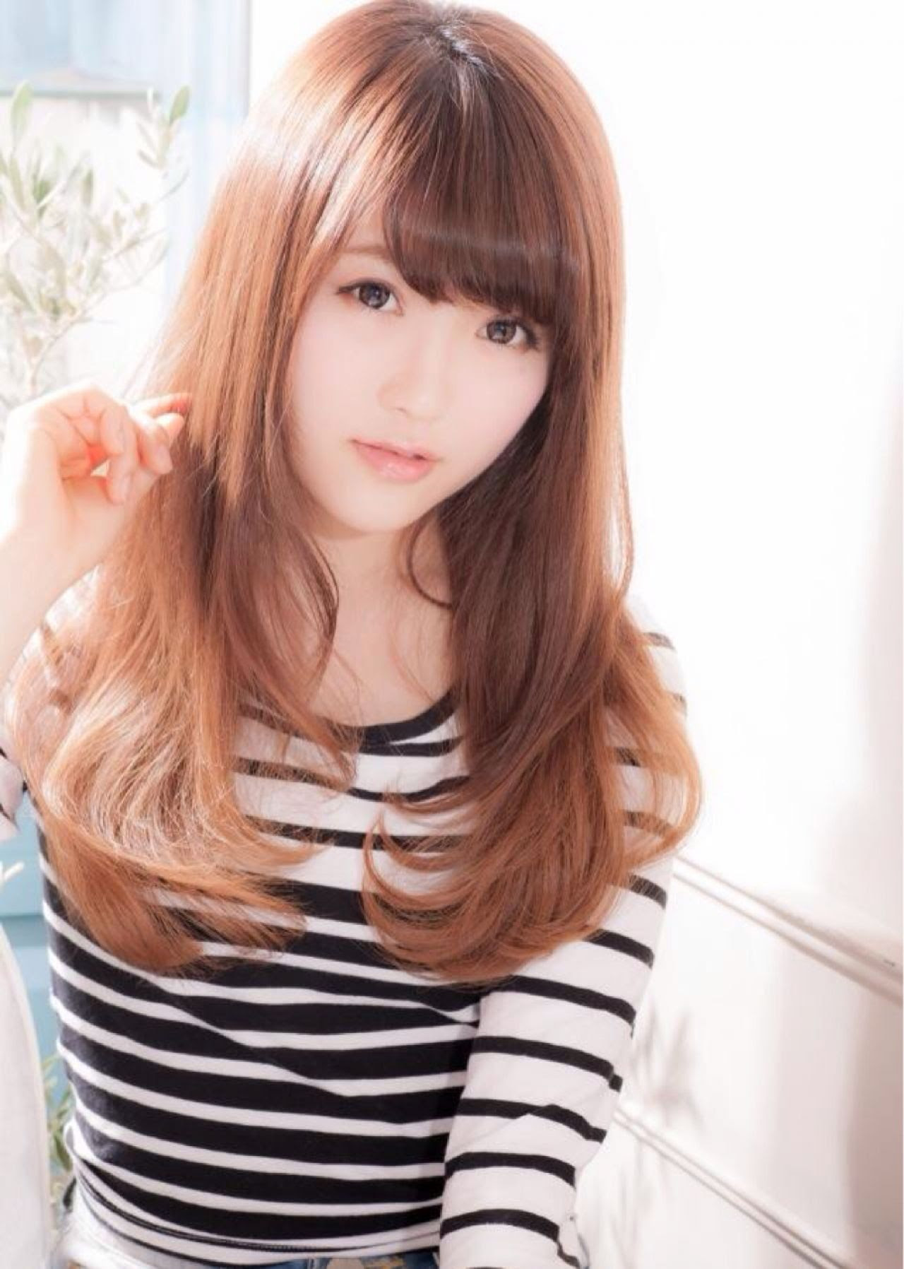 前髪 ストレート 流す