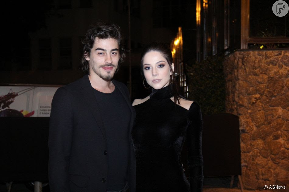 Bia Arantes e VinÃcius Reed estiveram no aniversário de Marina Ruy Barbosa na noite deste sábado, 30 de junho de 2018, no Morro da Urca, no Rio de Janeiro