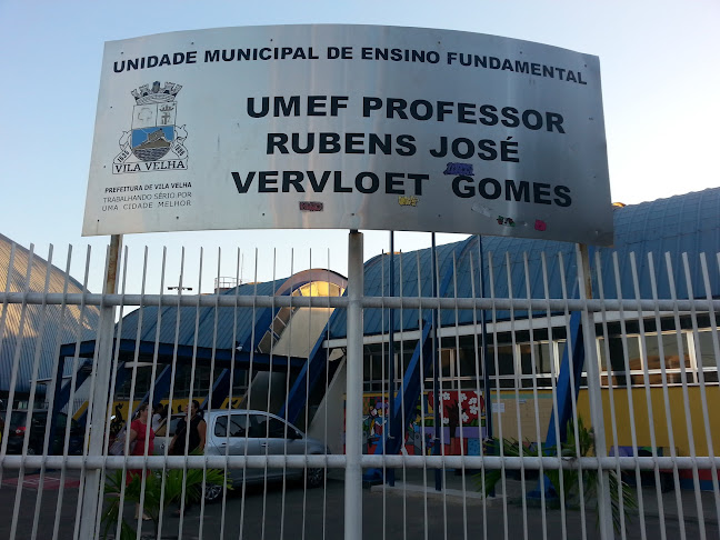 UMEFTI PROFESSOR RUBENS JOSÉ VERVLOET GOMES (VILA OLÍMPICA) - Vila Velha