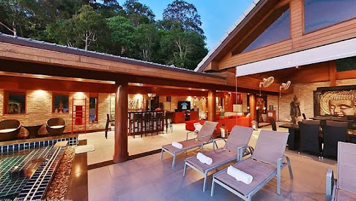 Luxury 8-17 Bedroom Pool Villa with Chef Service