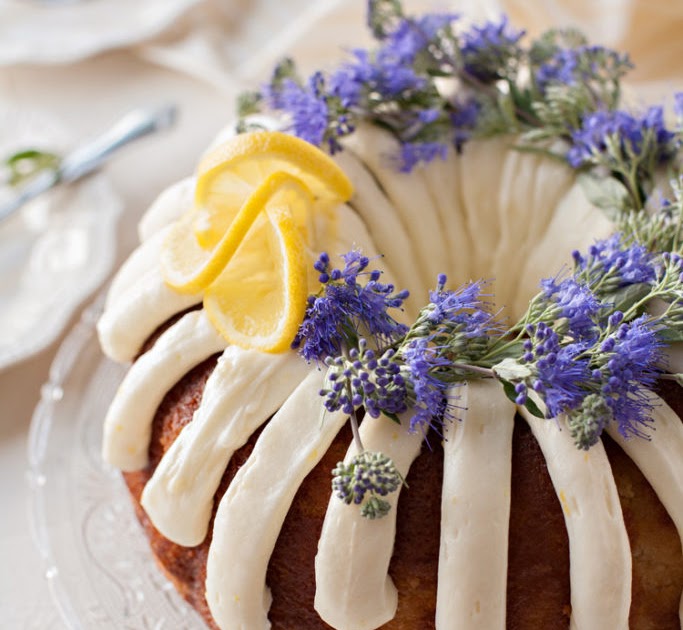 Nothing Bundt Cake Strawberries And Cream Review