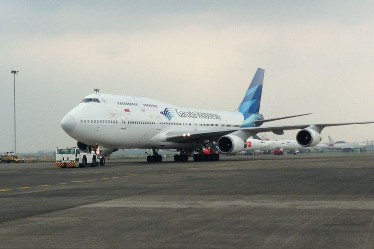 Pesawat Boeing 747-400 milik Garuda Indonesia di Bandara Soekarno-Hatta