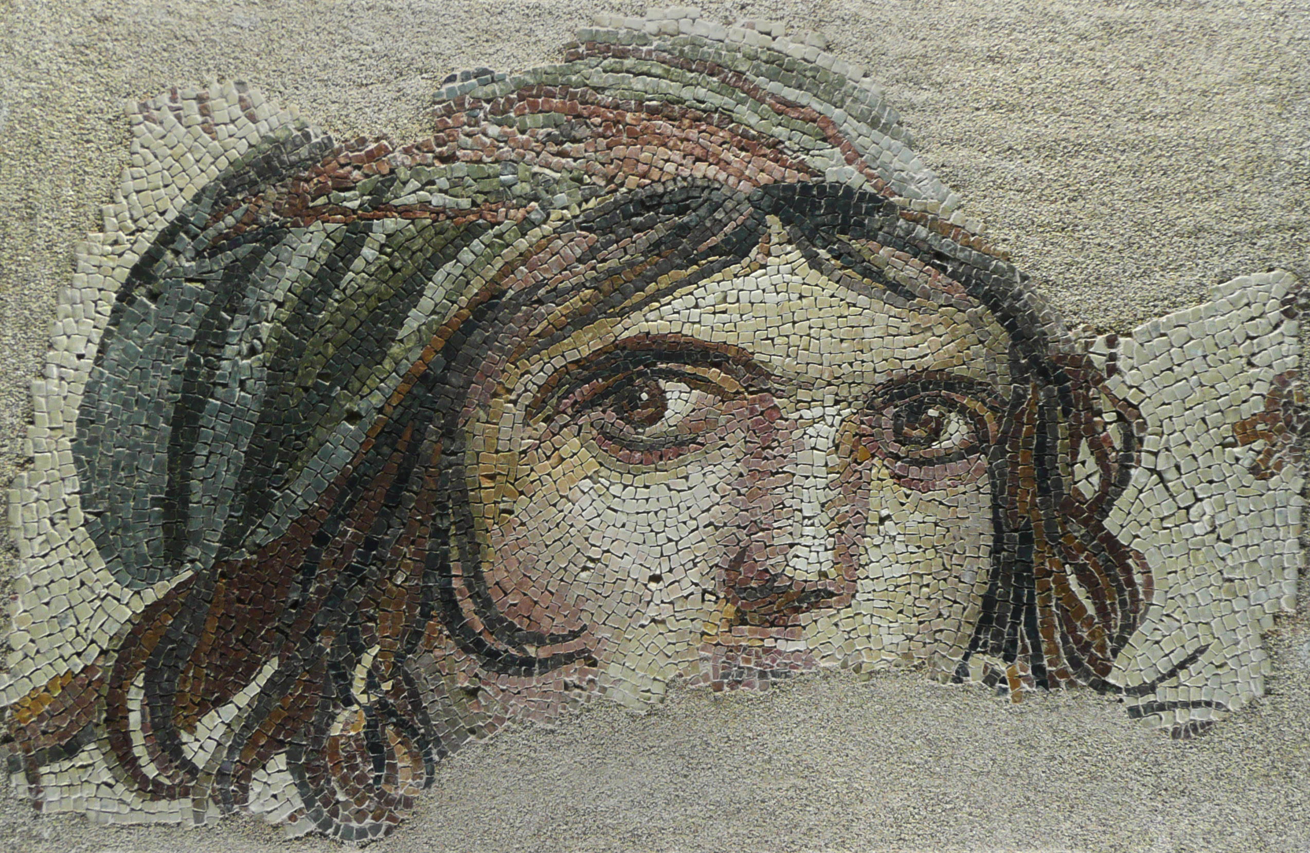Çingene Kızı Mozaiği