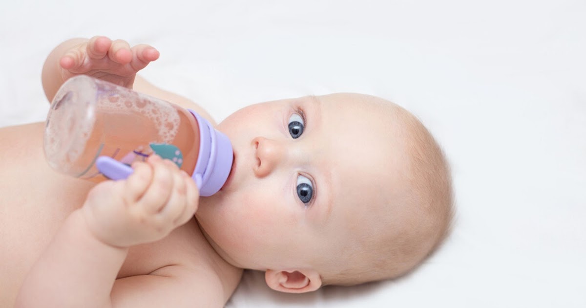 Ab Wann Durfen Babys Tee Oder Wasser Trinken