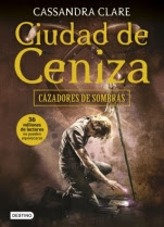 Ciudad de ceniza (Cazadores de Sombras II) Cassandra Clare