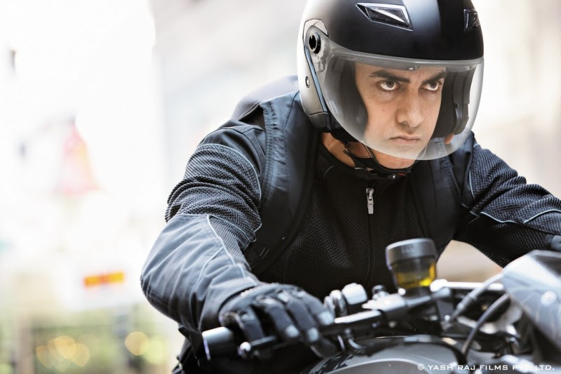 Aamir-Khan-Katrina-Kaif-Abhishek-Indian-Bollywood-Movie-Dhoom3-Wallpapers-Picture-7 Aamir-Khan-Katrina-Kaif-Abhishek-Indian-Bollywood-Movie-Dhoom3-Wallpapers-Picture-7