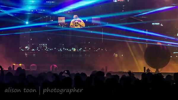 Pretty Lights