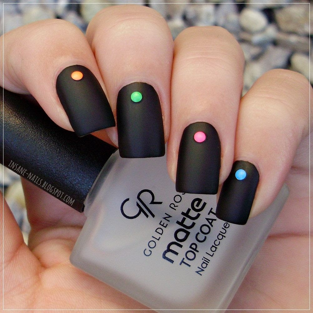 photo MatchingManicures_studs_3_zpse2bzjtj0.jpg