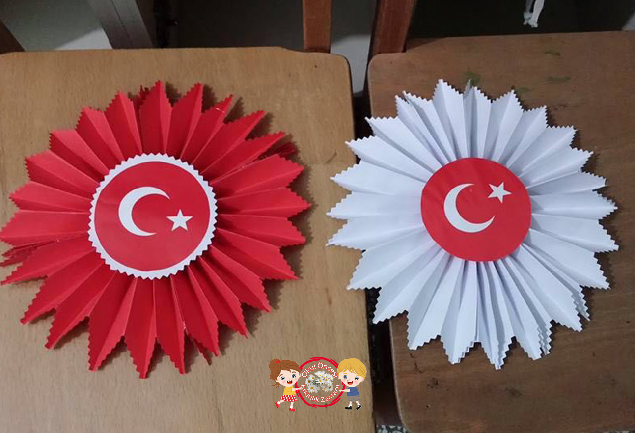 Okul Oncesi Turk Bayragi Boyama WRHS