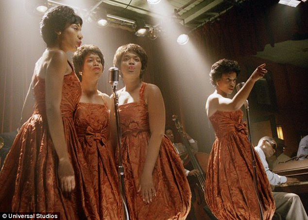 http://i.dailymail.co.uk/i/pix/2012/01/19/article-2088649-0F85C44A00000578-950_634x452.jpg