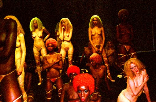 Vanessa Beecroft chez Vuitton