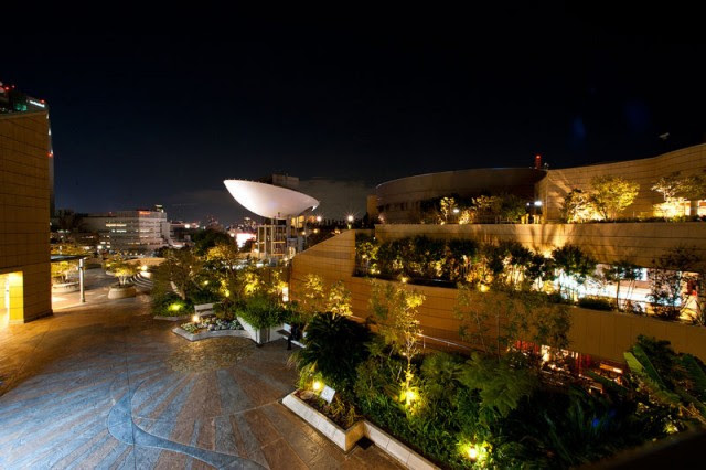 Namba Parks 08