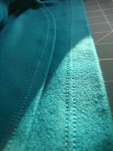 twin needle stitching on the cowl and hem