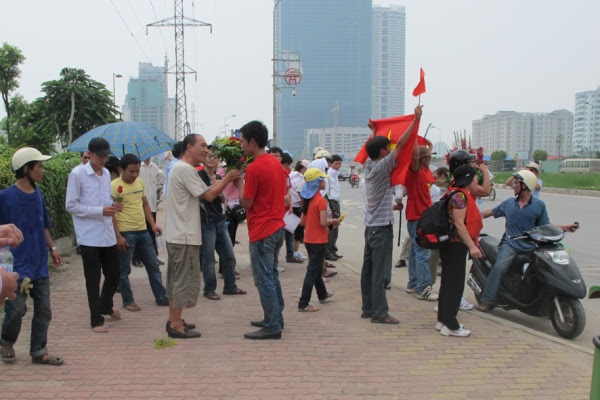 35- t_ng hoa, m_i n__c
