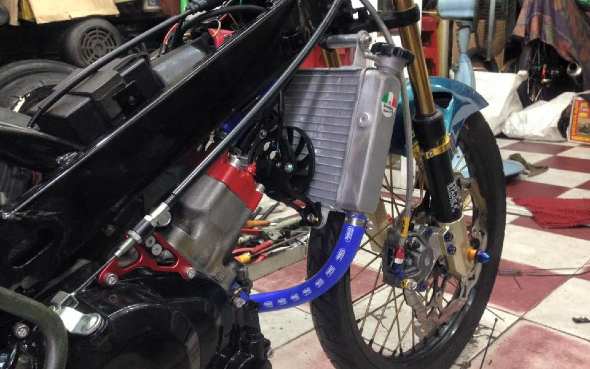 66 Foto Modifikasi Motor Drag Revo Terbaru Sendal Motor 66 Foto Modifikasi Motor Drag Revo Terbaru Sendal Motor