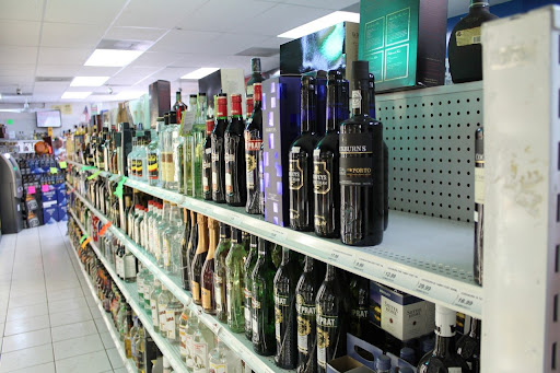 Liquor Store «Big Game Liquors», reviews and photos, 930 S Le Jeune Rd, Miami, FL 33134, USA