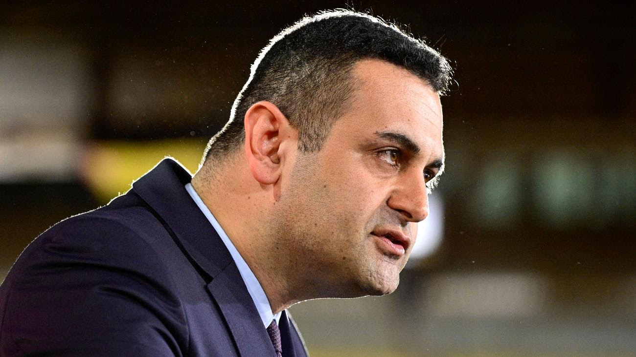 Fußball-WM in Katar: FDP-Generalsekretär kritisiert Kapitänsbinde als zu rücksichtsvoll