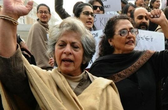 Pakistani civil society activists protest in Lahore against the killing of late Punjab Governer Salman Taseer.