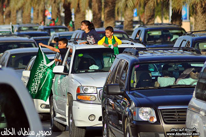 تغطية : مسيرات الفرح في العاصمة تغطية : مسيرات الفرح في العاصمة