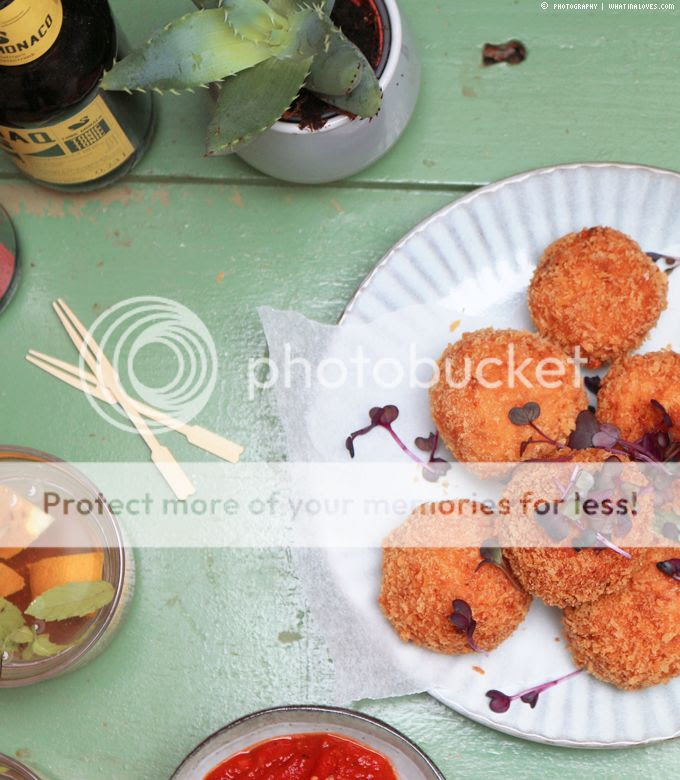 Frittierte Reisbällchen aka Arancini #letscooktogether | whatinaloves.com