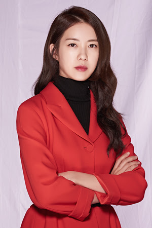 李瑤媛