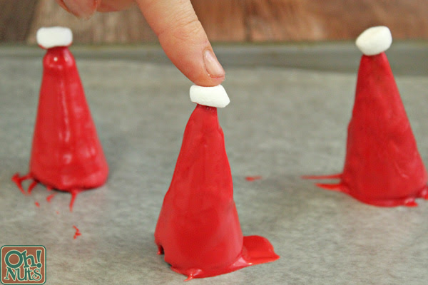 Santa Hat Cupcakes | From OhNuts.com