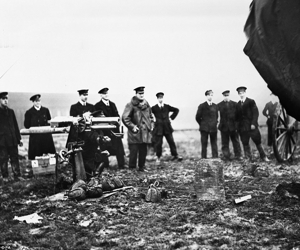 Embargoed to 0001 Monday June 30
Handout photo dated circa 1915 issued by National Archive of a soldiers experimenting with carrying guns on airships as newly digitised records from Findmypast.co.uk shed light on the history of the Royal Air Force, from the first aerial troops in 1899, through its pivotal moments in the First World War and the men that continued to serve into the Second World War. PRESS ASSOCIATION Photo. Issue date: Monday June 30, 2014. See PA story HISTORY Centenary. Photo credit should read: Crown Copyright/The National Archivesí/PA Wire
NOTE TO EDITORS: This handout photo may only be used in for editorial reporting purposes for the contemporaneous illustration of events, things or the people in the image or facts mentioned in the caption. Reuse of the picture may require further permission from the copyright holder.