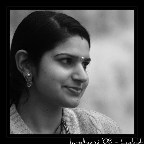 Lovely smile - அழகான புன்னகை