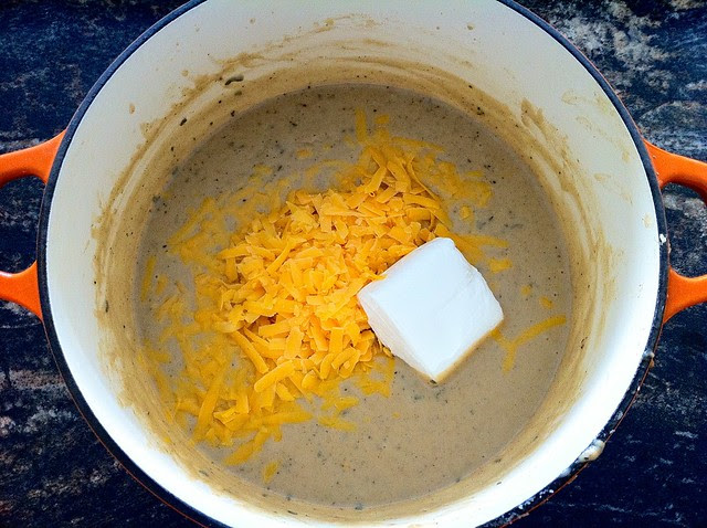 Grated Cheddar Cheese and Cream Cheese Added to Sauce