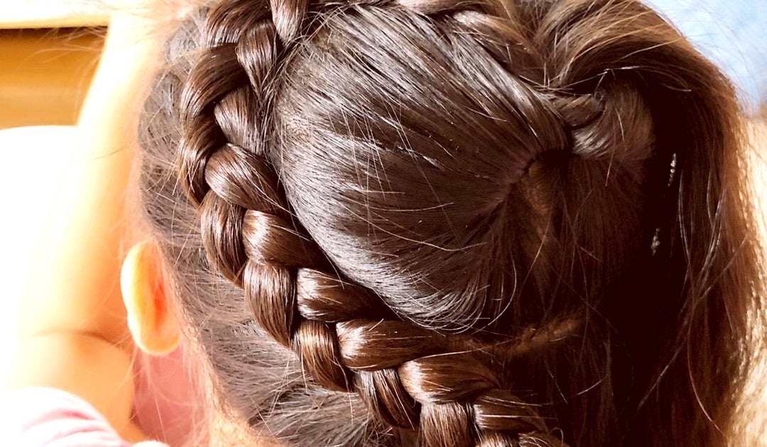 ロイヤリティフリー 小学生 女の子 髪型 結び方 トレンディなヘアスタイル